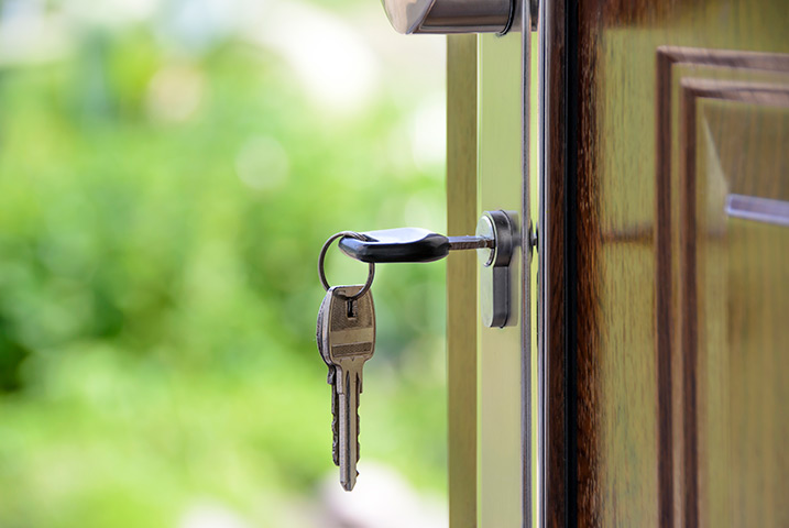A2B Locks are able to provide local locksmiths in Englefield Green to repair your broken locks. 